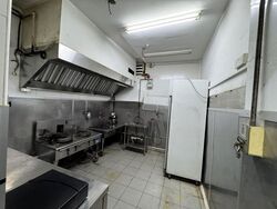 Clementi Avenue 2 Shopping Centre (D5), Retail #619858061